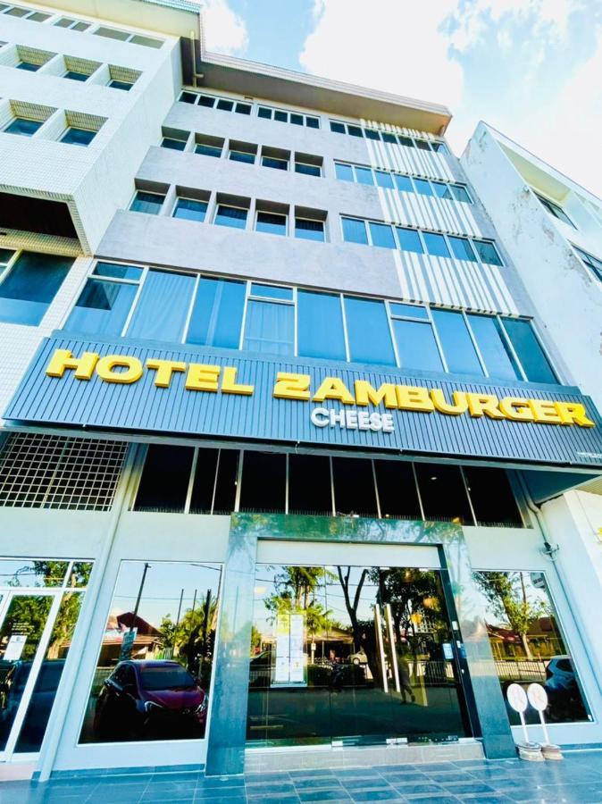 ホテル ザンバーガー チーズ Malacca エクステリア 写真